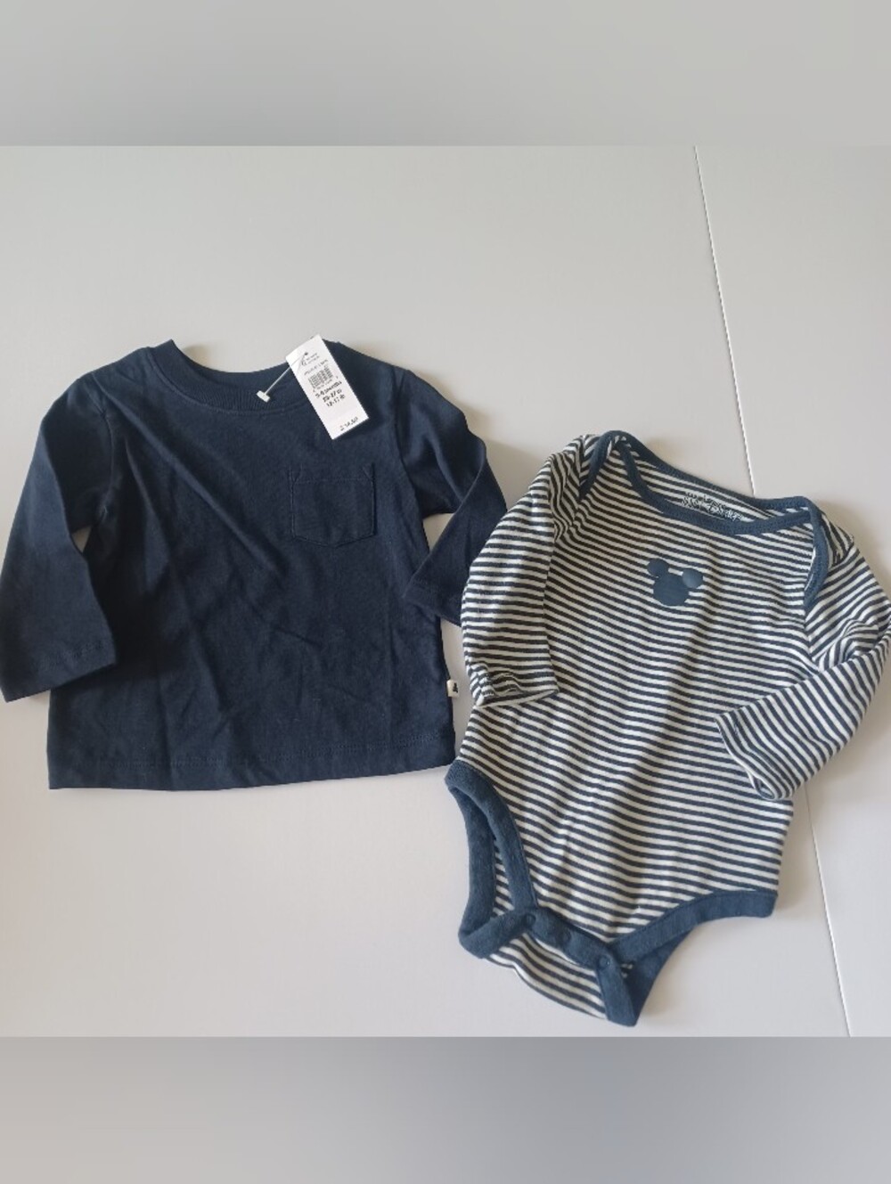 Baby Gap Lot 2 Navy + Mickey Mouse Tops 3/6M